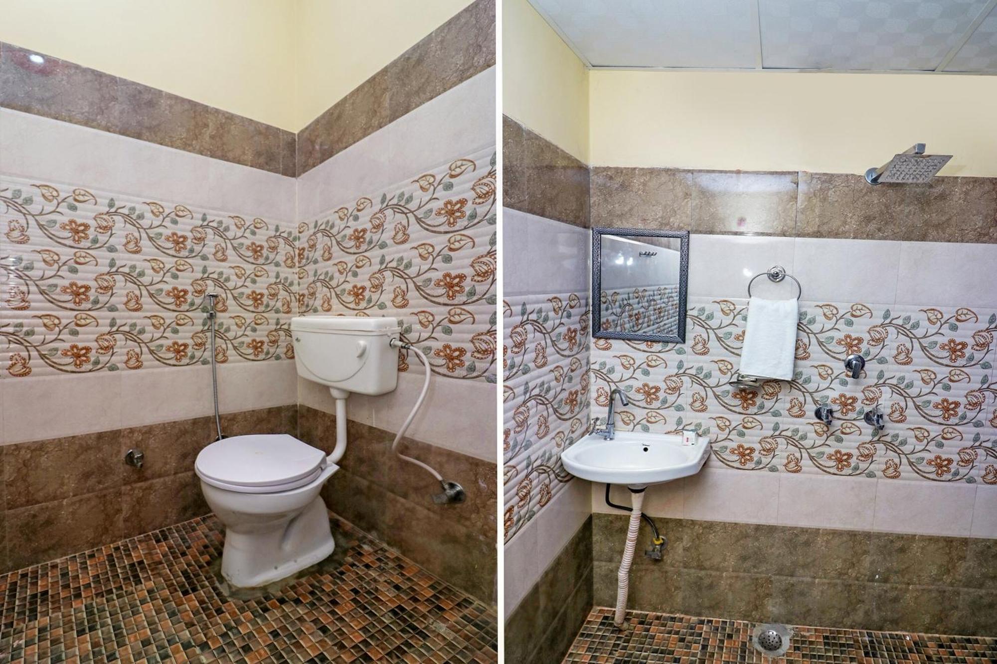 Отель Collection O Raj Mahal Hisar Экстерьер фото